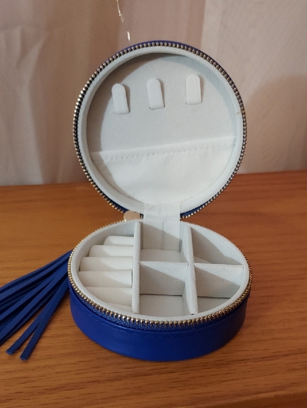 Round Blue Jewelry Organizer with Tassel Accent
